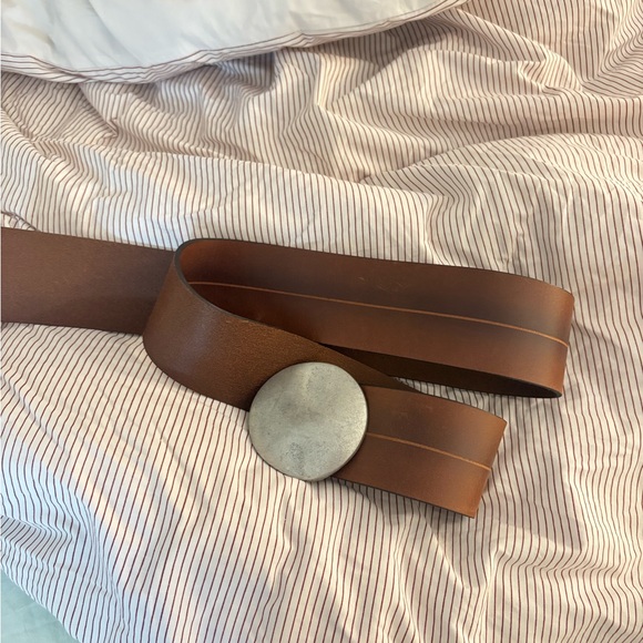 Brown leather Belt with Silver Buckle - Picture 3 of 5